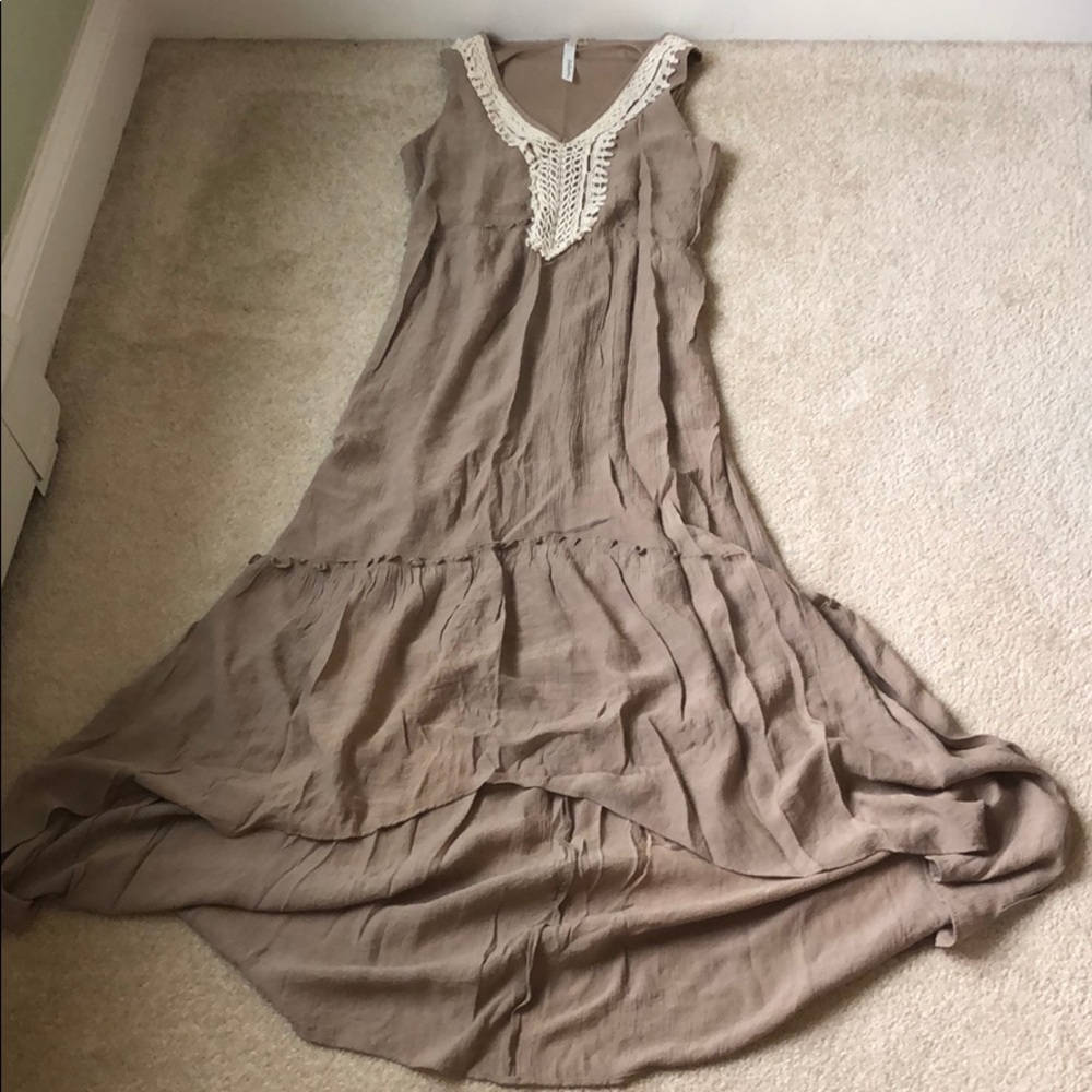 Beautiful boho-chic high low dress!